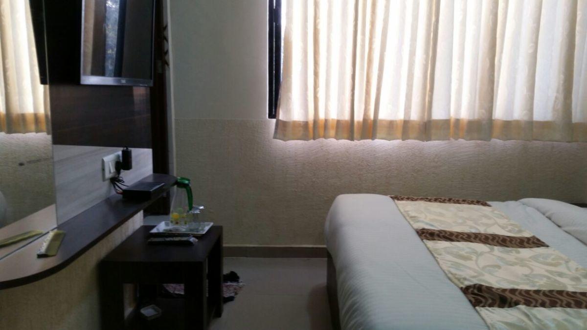 Hotel Cg Plaza Amhedabad Dış mekan fotoğraf